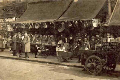 A typical greengrocers of early 1900s London, small image